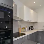 Pelja Apartment *