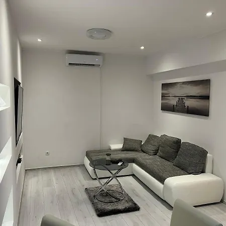 Pelja * טרוגיר