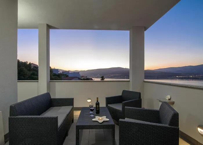 Pelja Τρογκίρ